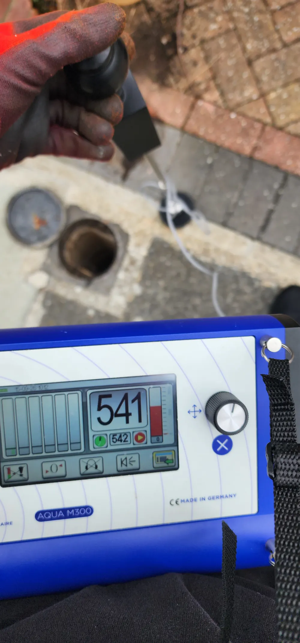 External chamber assessed during a Twickenham mains water leak investigation