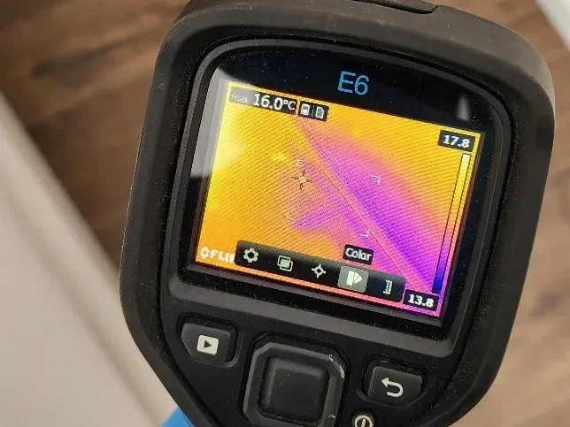 Thermal imaging camera used for leak detection