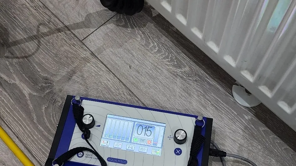 Tracer gas equipment used during hidden pipe and water leak detection
